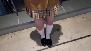紧身牛仔裤长腿气质美女逼都要被胖哥舔肿了,各种姿势激烈抽插干完一次累了,抽根烟后继续干,又骚又浪,国语!